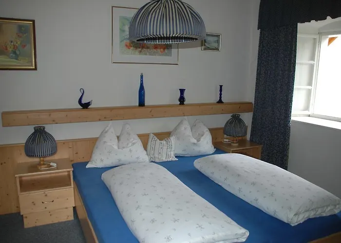 Romantikhaus Hufschmiede بيت ضيافة إنغليهارتزيل