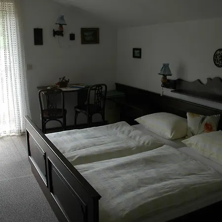 Pensjonat Romantikhaus Hufschmiede 3*