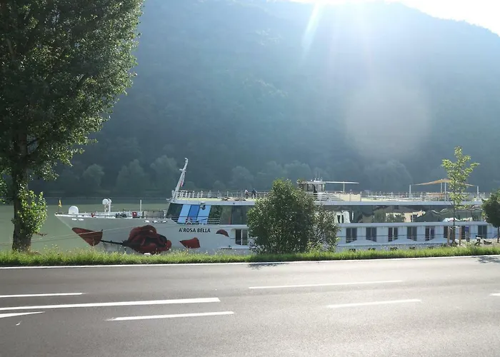 Romantikhaus Hufschmiede 게스트하우스 3*